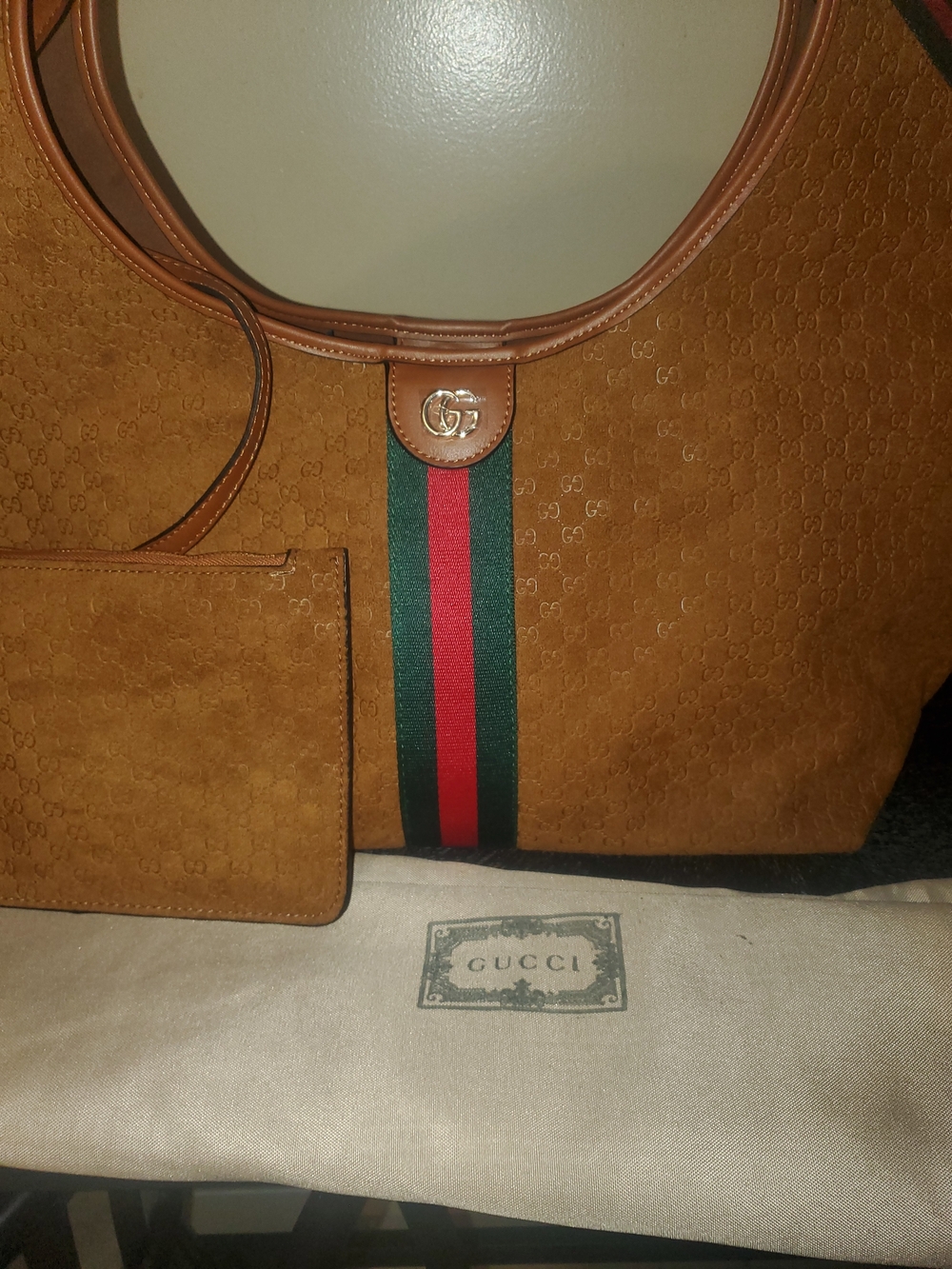 Gucci Tan Suede Shoulder Bag with Green-Red Web Stripe. FASHION BAG!! - Picture 5 of 5